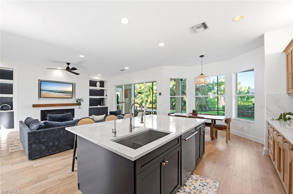 2292 Guadelupe DR photo 17