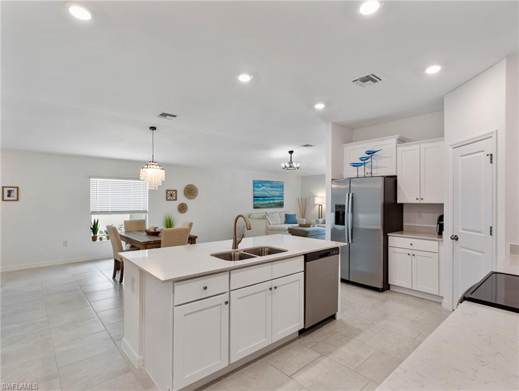3801 Treasure Oak WAY photo 13