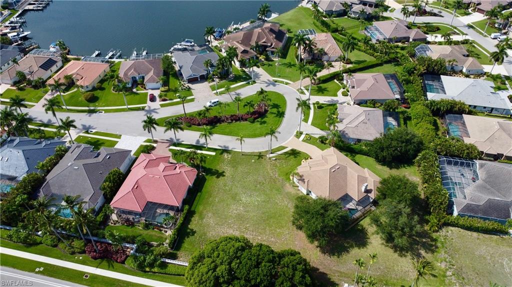 1907 Lagoon LN