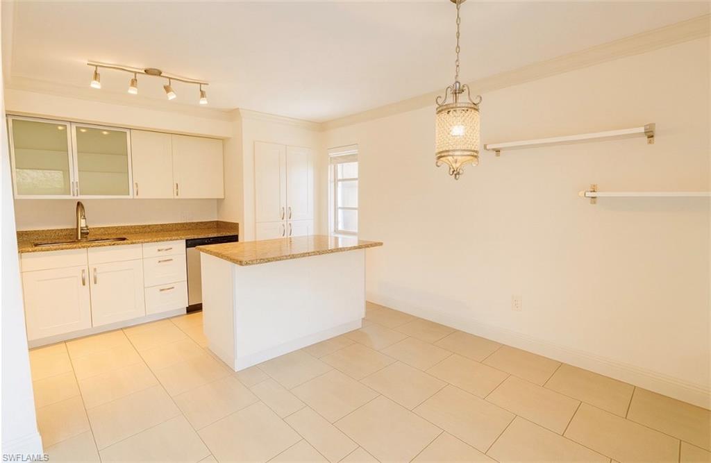1400 Pompei LN 77 photo 6