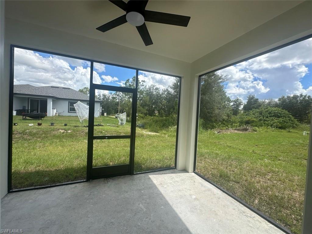 547 Eisenhower BLVD photo 20