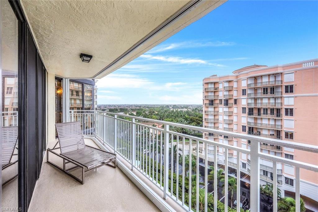 Side Balcony