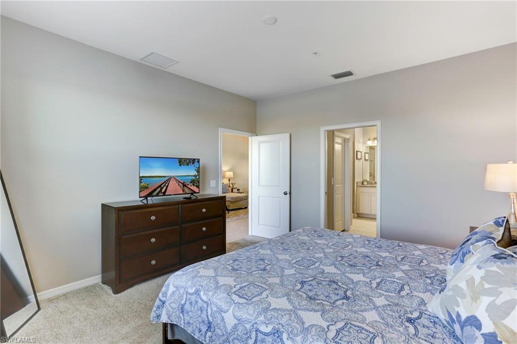 9433 Benvenuto CT 201 photo 12