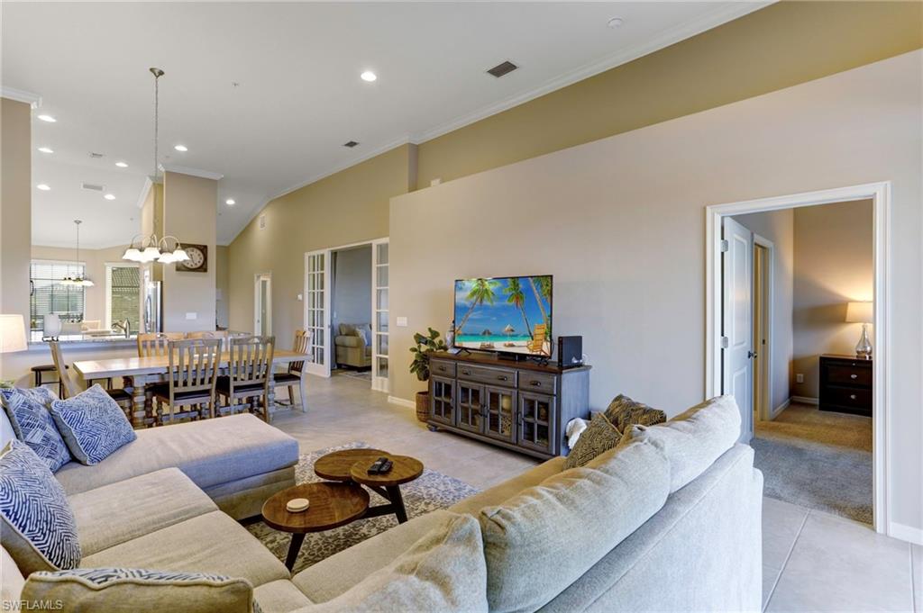 9433 Benvenuto CT 201 photo 8
