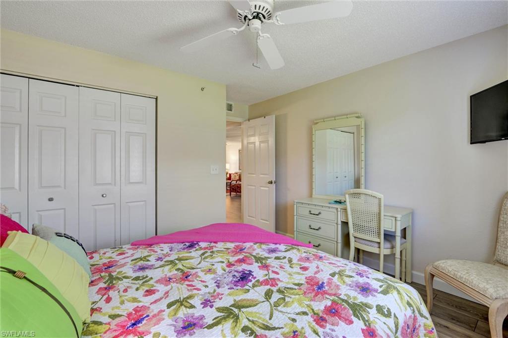9900 Sunset Cove LN 114 photo 18