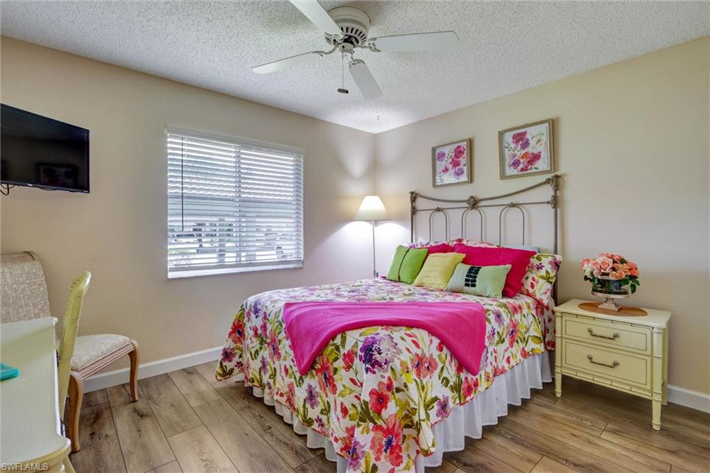 9900 Sunset Cove LN 114 photo 19