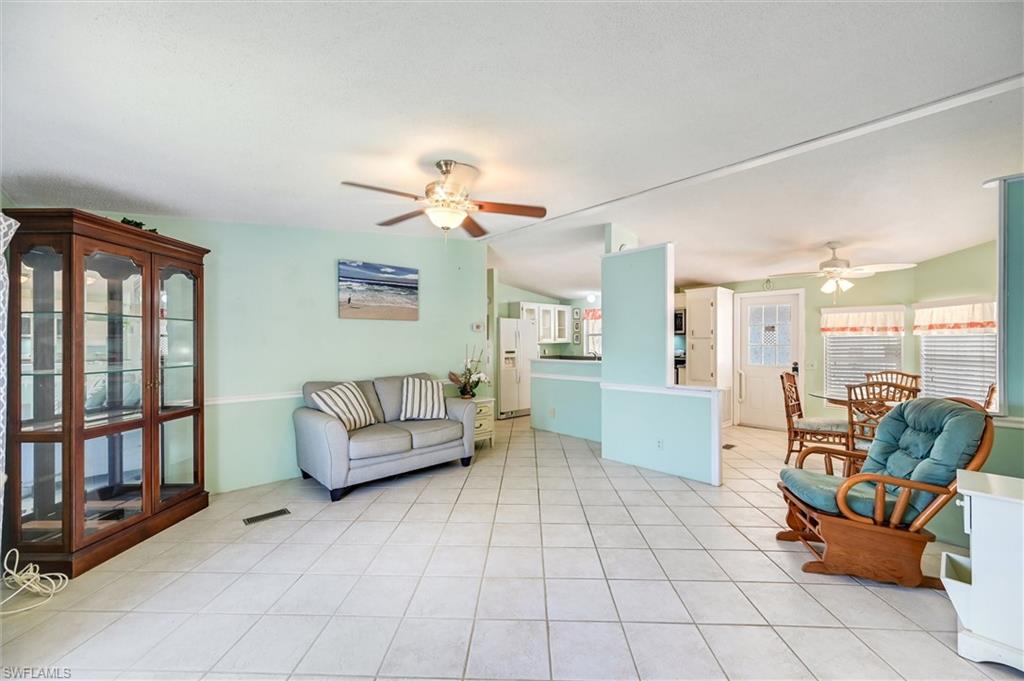 148 Seven Seas WAY photo 19