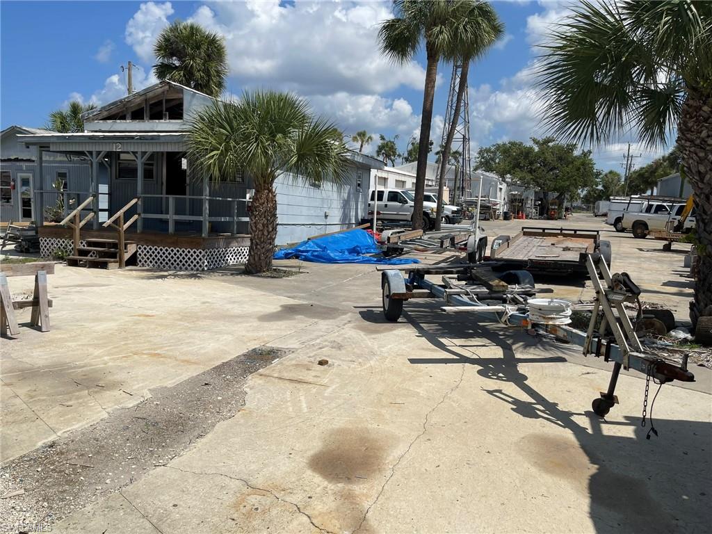 1138 Main ST photo 8