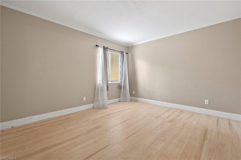 2366 E Mall DR 213 photo 15
