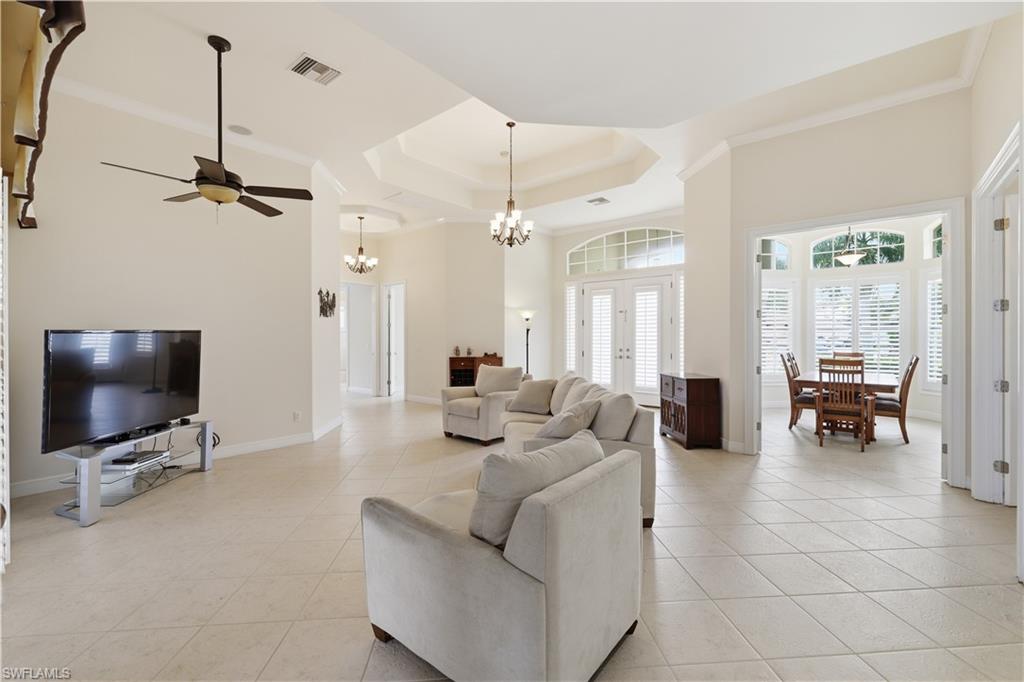 3622 Oasis BLVD photo 7