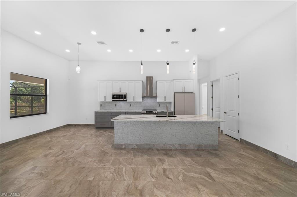 kitchen Quartzite counter tops
