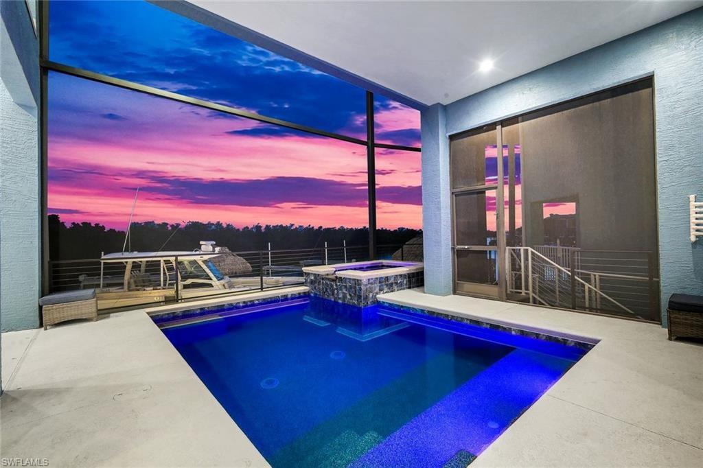 Saltwater Pool & Spa