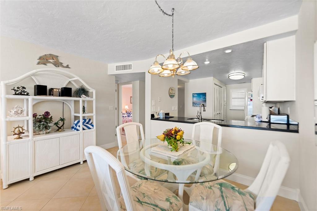 6400 Estero BLVD 301 photo 6