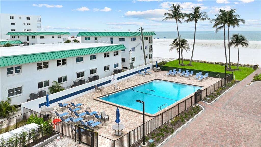 6400 Estero BLVD 301 photo 20
