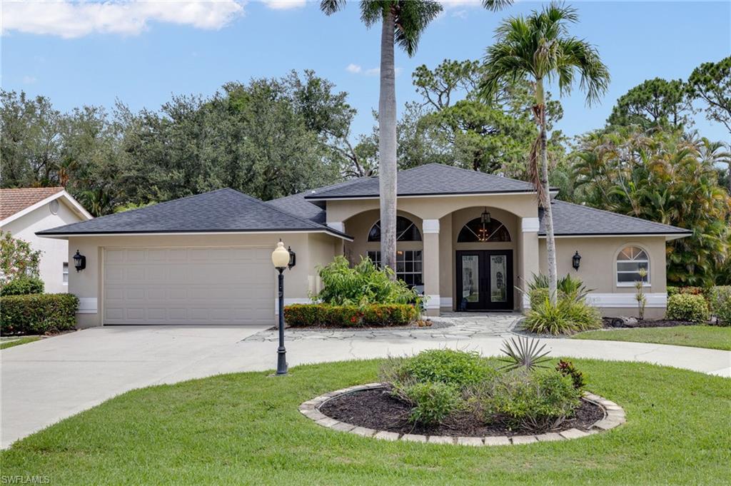 Plenty of space for your guest to park or additional family members without blocking the garage entrance.