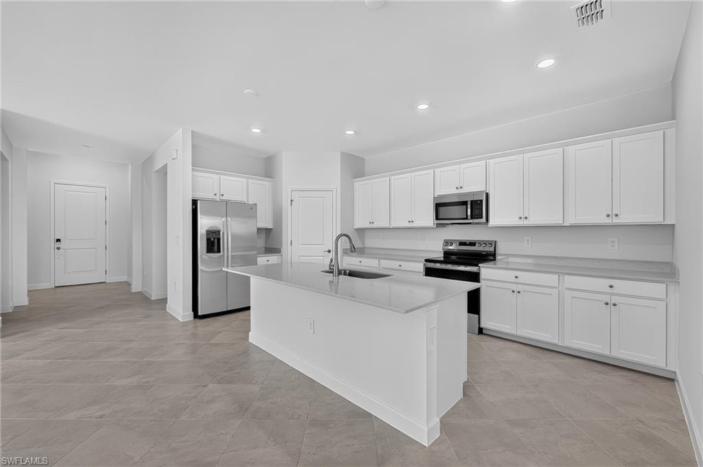 20320 Copperhead DR photo 12