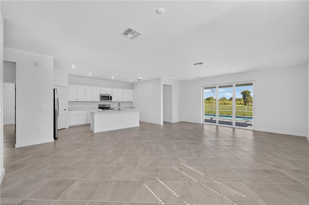 20320 Copperhead DR photo 9