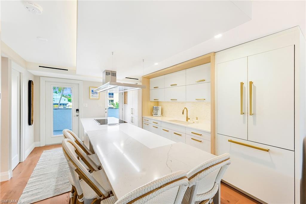 Counter seating in kitchen