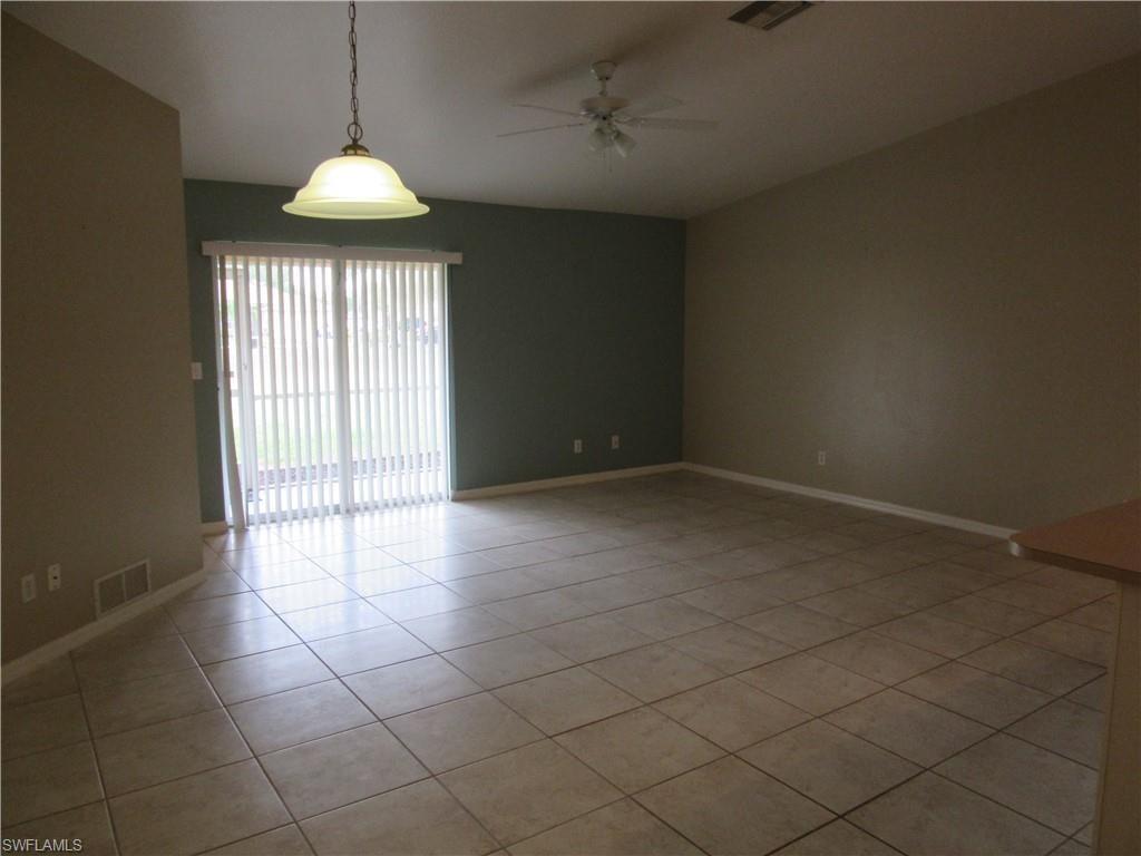 271 SW 4th ST 271 photo 17