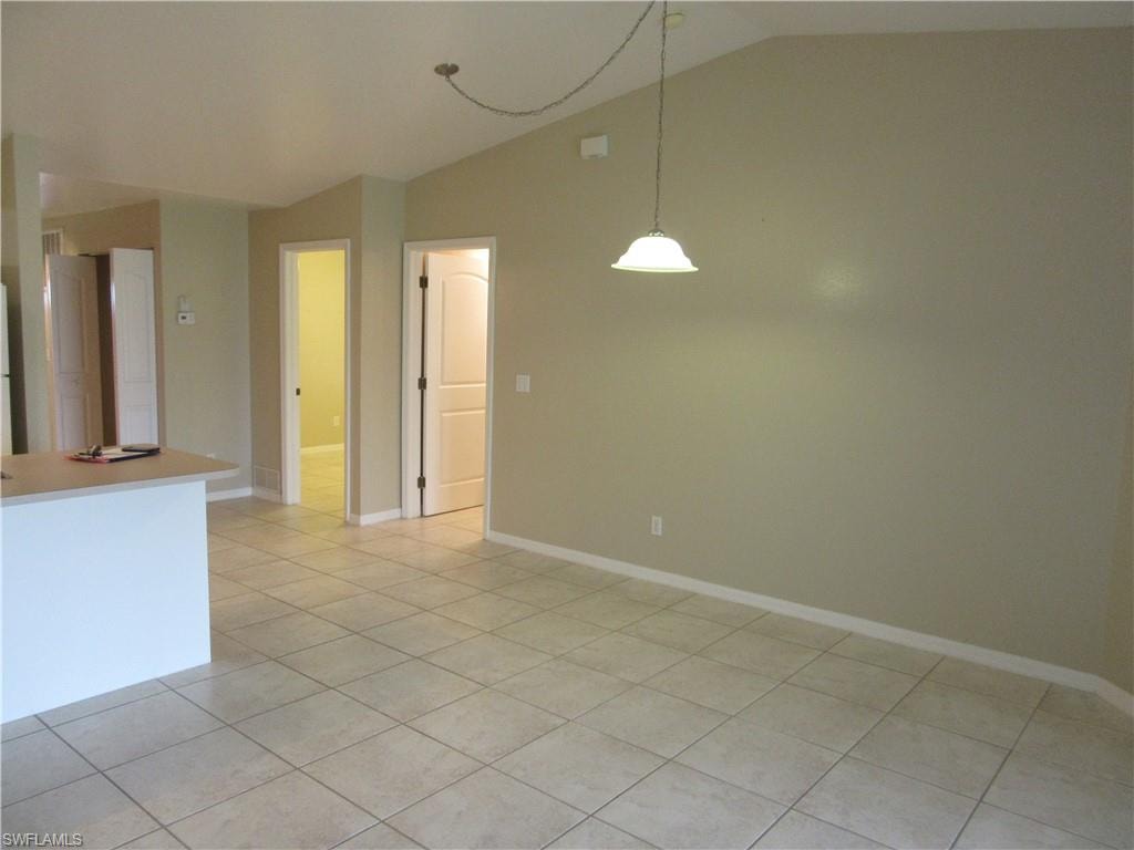 271 SW 4th ST 271 photo 12