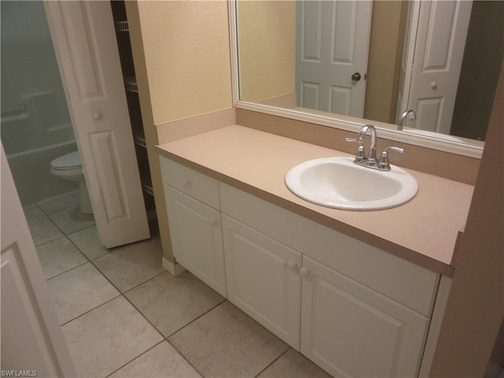 271 SW 4th ST 271 photo 14