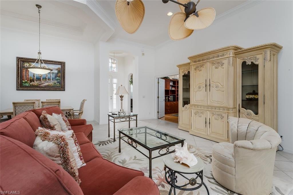 15821 Delaplata LN photo 9