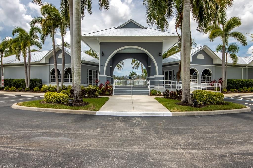 Club House