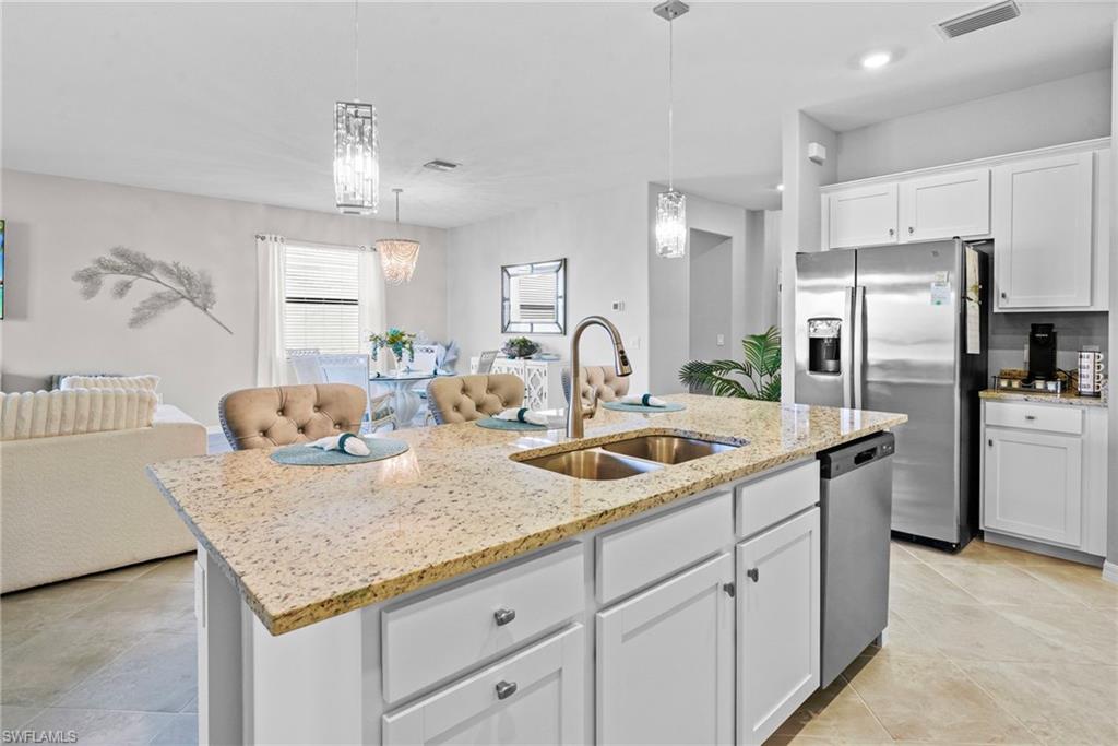 14967 Palamos CIR photo 13
