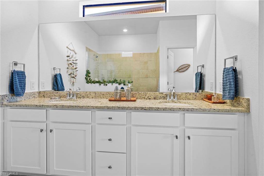 14967 Palamos CIR photo 32