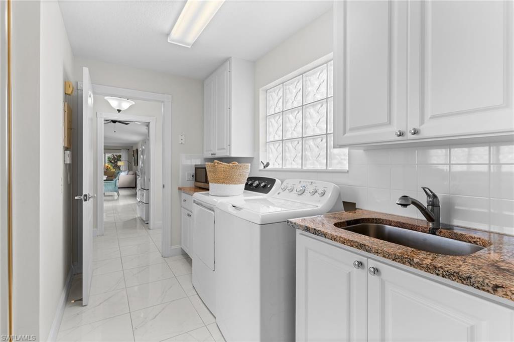 3210 Barbados LN photo 26