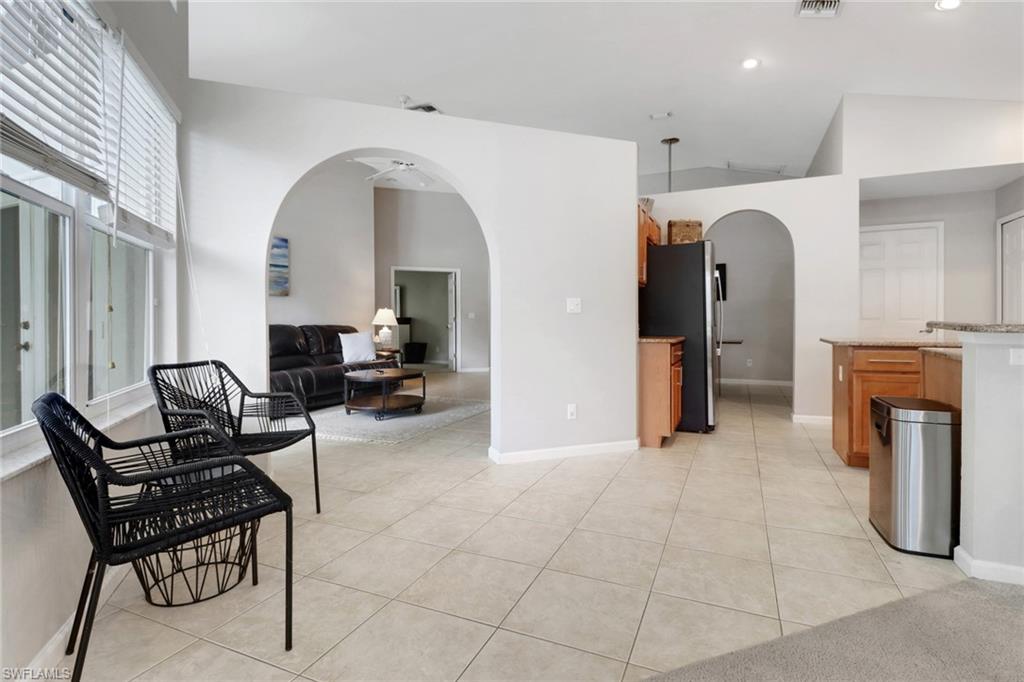 6773 Southern Oak CT photo 27