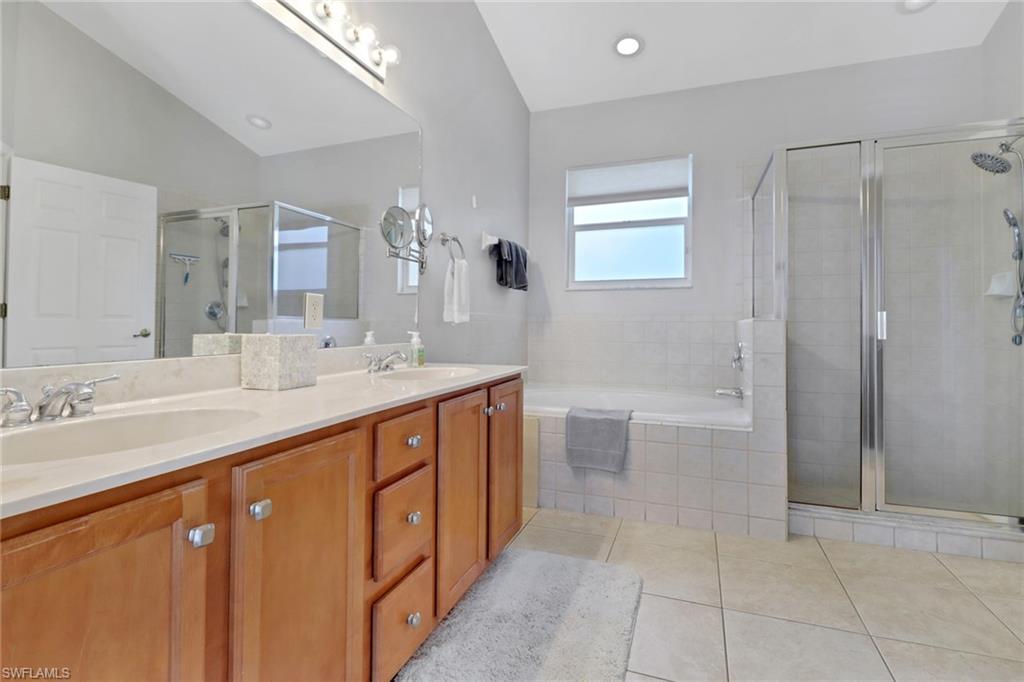6773 Southern Oak CT photo 20