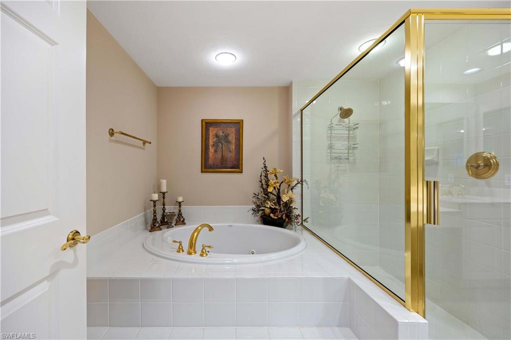7117 Pelican Bay BLVD 1508 photo 16