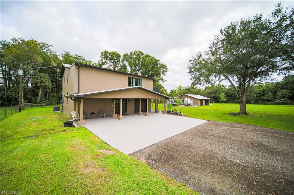 5961 Pangola RD