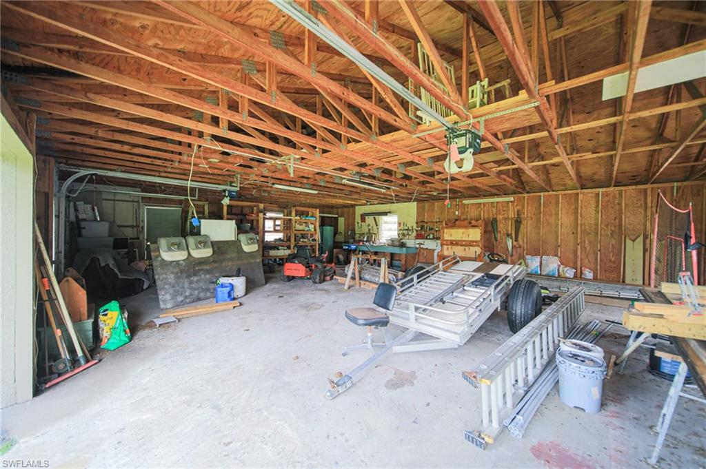 5961 Pangola RD photo 15