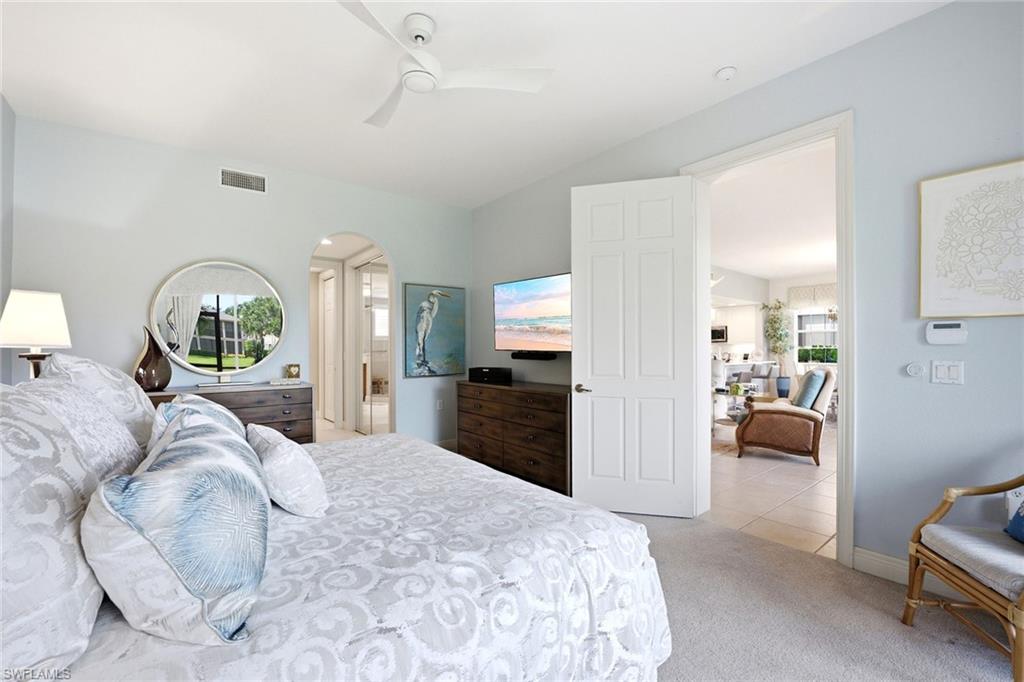 729 Regency Reserve CIR 5501 photo 23
