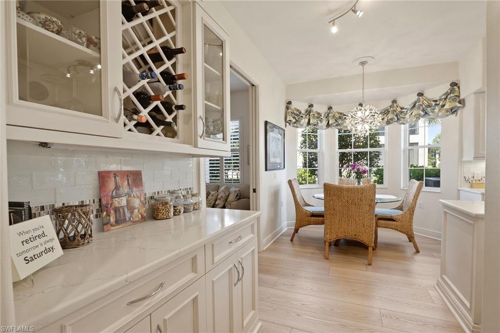 729 Regency Reserve CIR 5501 photo 17