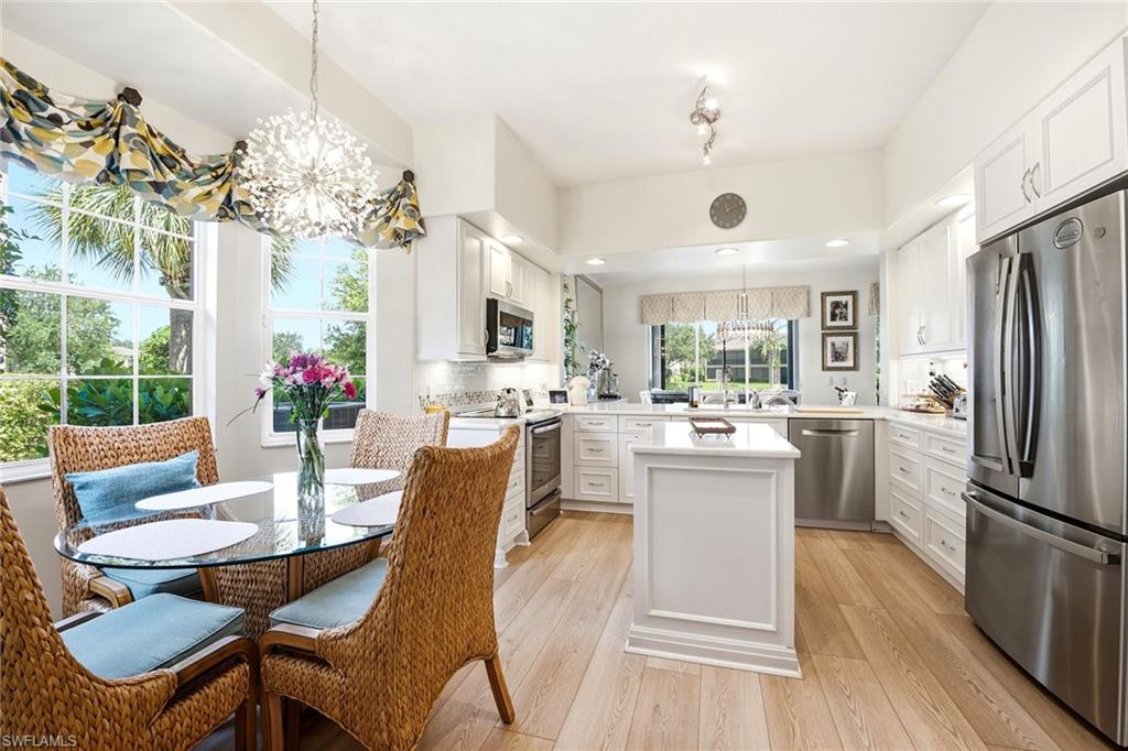 729 Regency Reserve CIR 5501 photo 16