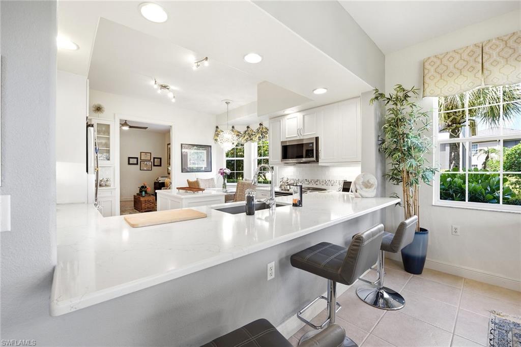 729 Regency Reserve CIR 5501 photo 12