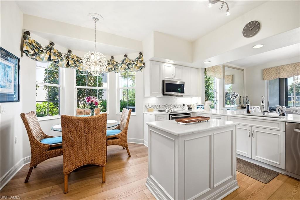 729 Regency Reserve CIR 5501 photo 15