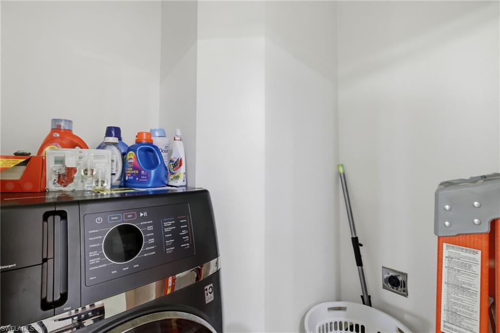 1108 Winding Pines CIR 201 photo 19