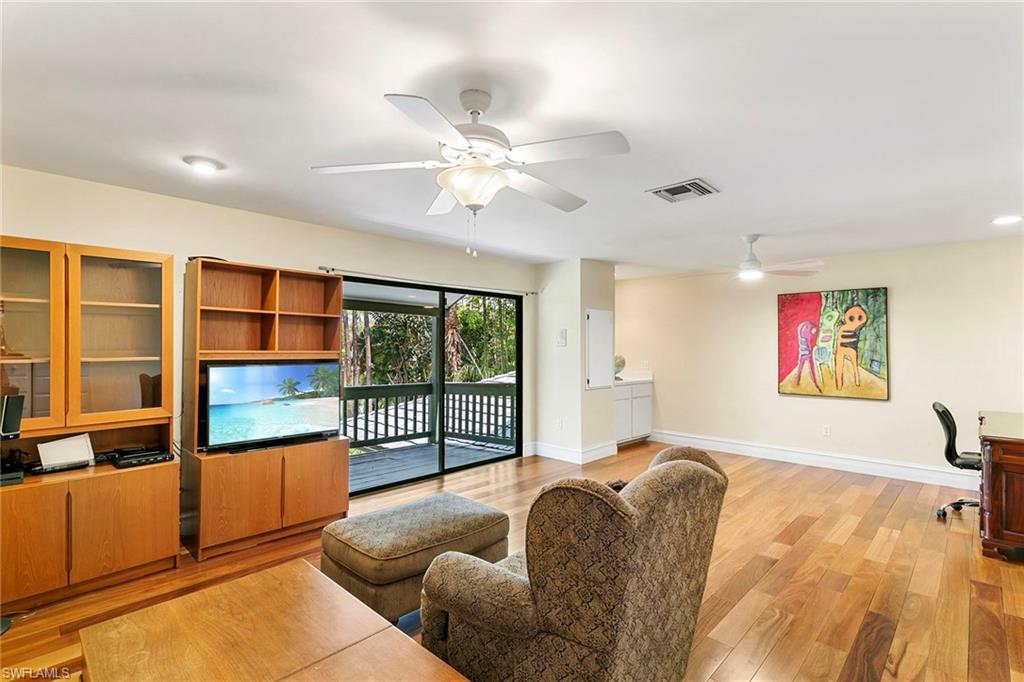 5731 Cypress Hollow WAY photo 27
