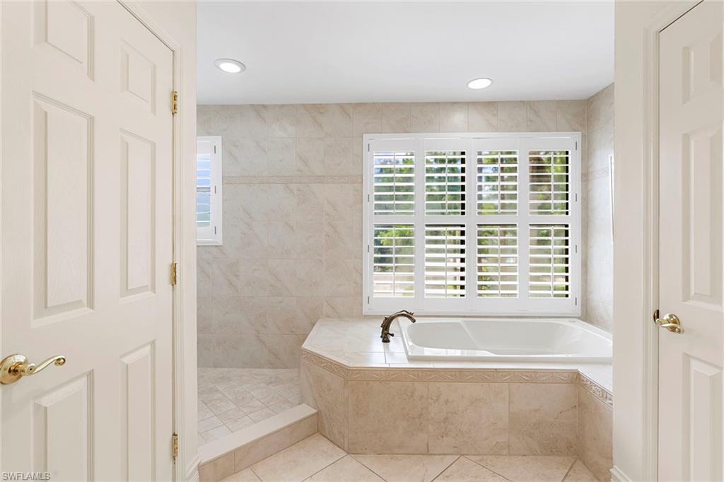 5731 Cypress Hollow WAY photo 18