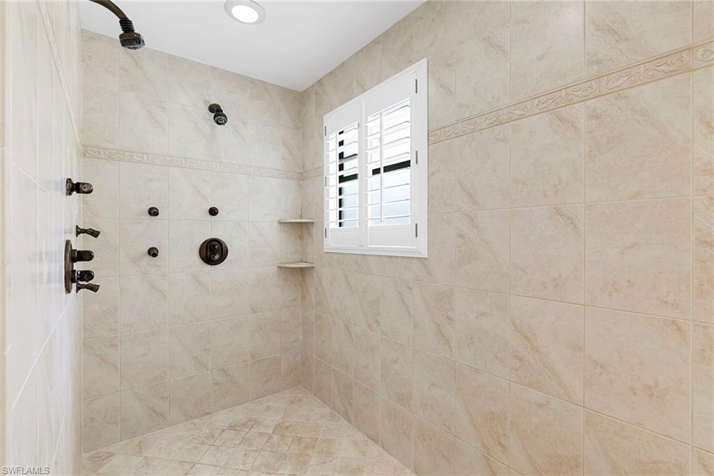 5731 Cypress Hollow WAY photo 19