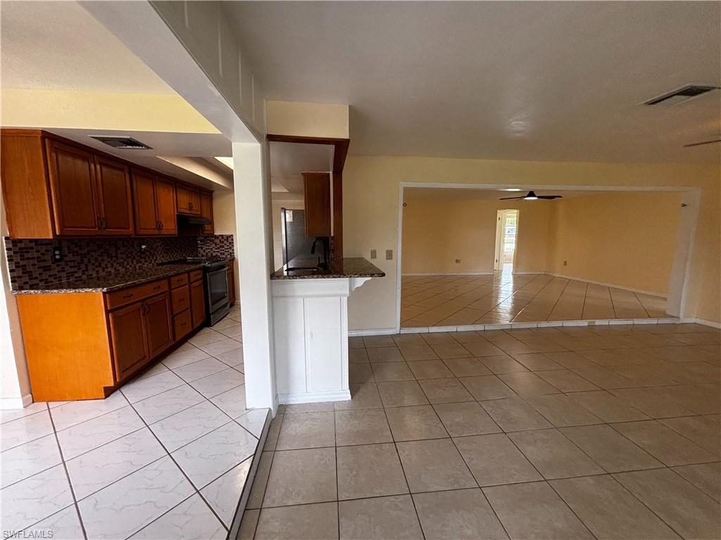 303 Georgia AVE photo 22