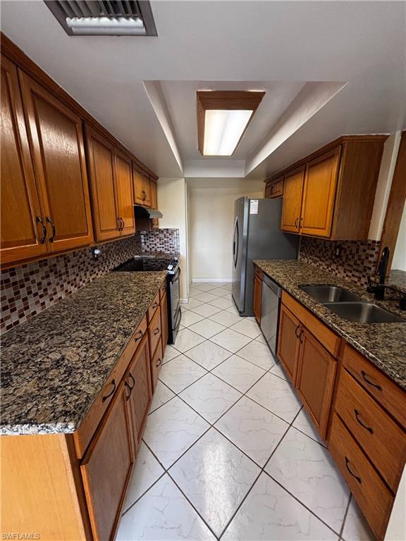 303 Georgia AVE photo 19