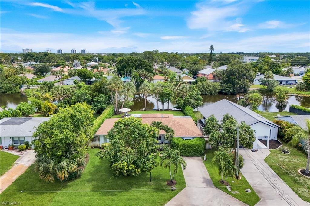 Oversized Lot with Privacy Hedges!