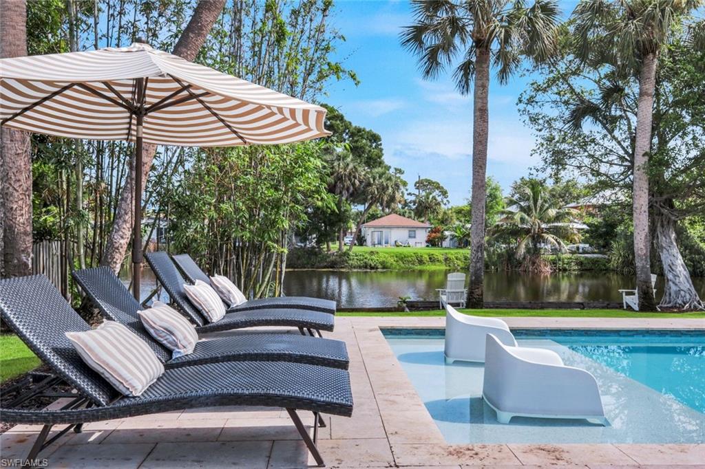 Lounge Area on Pool Deck