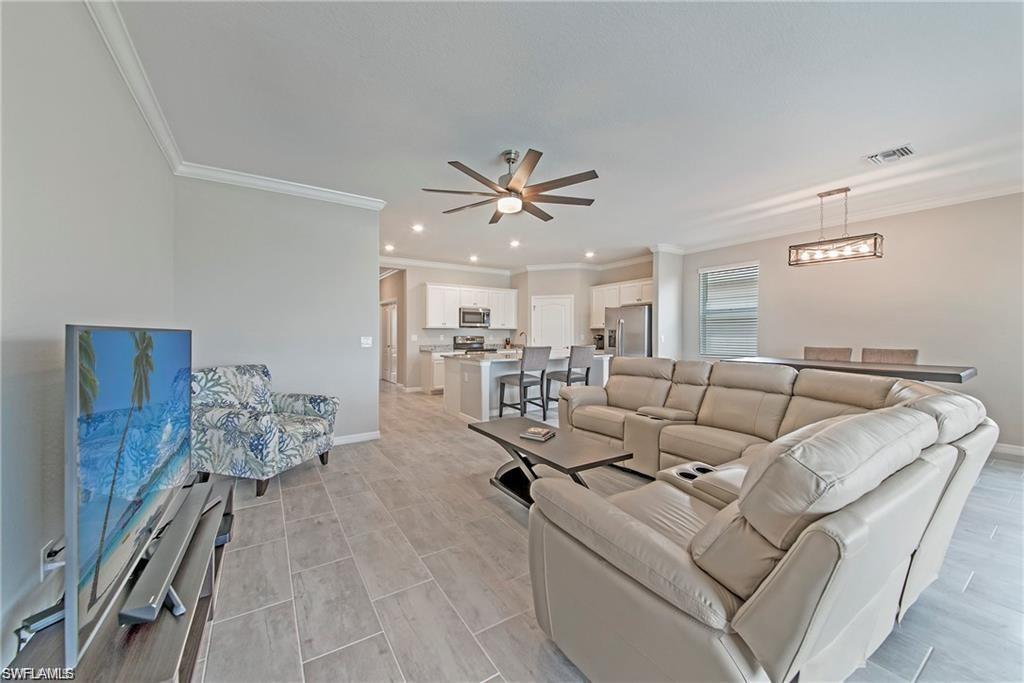 10284 Livorno DR photo 7