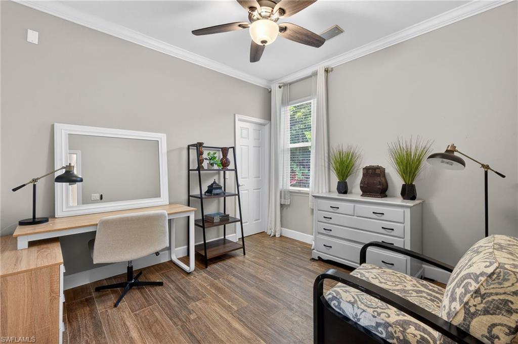 Guest Bed with Crown Molding